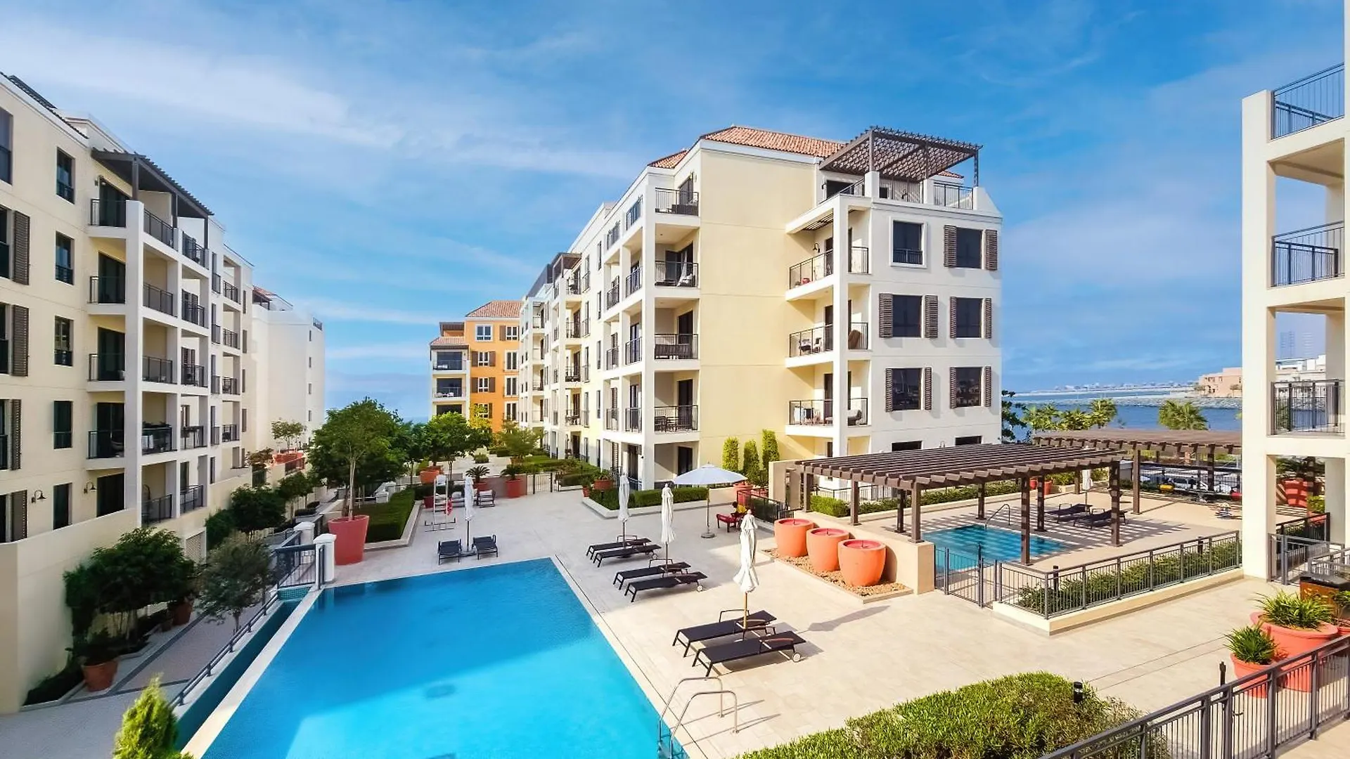 Sea View 3 Bd Apartment In La Mer Near The Beach Dubai